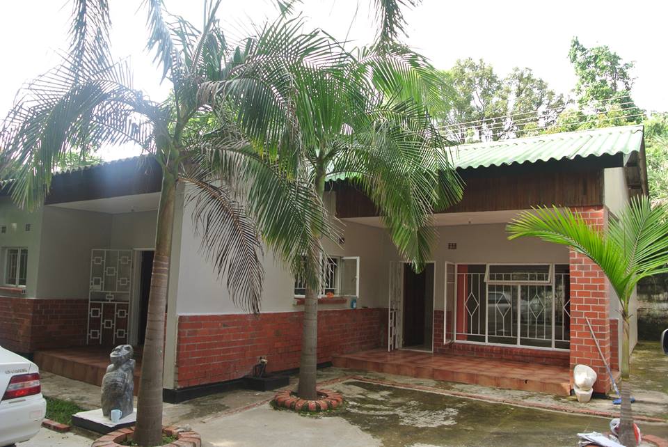 Beautiful 3bedroomed standalone house in woodlands main ...